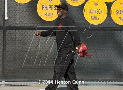 Thumbnail 3 in Palos Verdes vs Cathedral Catholic (Villa Park Classic) photogallery.