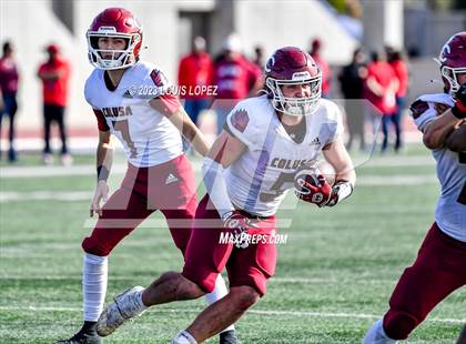 Thumbnail 1 in Colusa vs. Sweetwater (CIF State D6A Championship) photogallery.