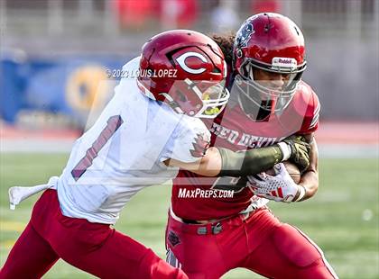 Thumbnail 3 in Colusa vs. Sweetwater (CIF State D6A Championship) photogallery.
