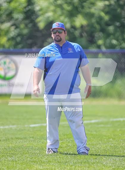 Thumbnail 1 in Anamosa @ Davenport Central photogallery.