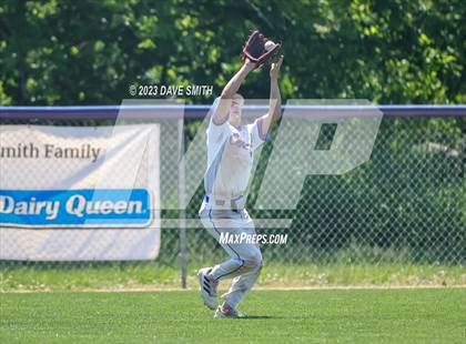 Thumbnail 3 in Anamosa @ Davenport Central photogallery.