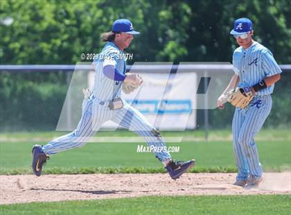 Thumbnail 2 in Anamosa @ Davenport Central photogallery.