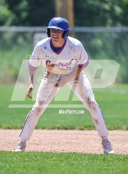 Thumbnail 2 in Anamosa @ Davenport Central photogallery.