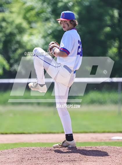 Thumbnail 1 in Anamosa @ Davenport Central photogallery.