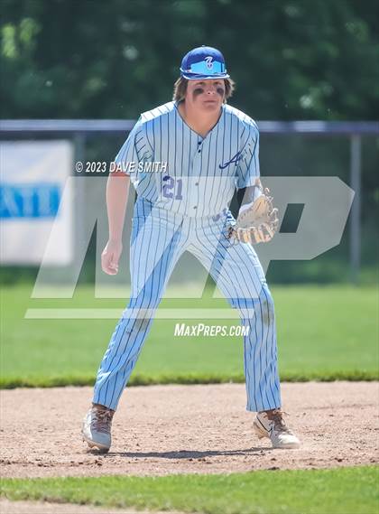 Thumbnail 2 in Anamosa @ Davenport Central photogallery.