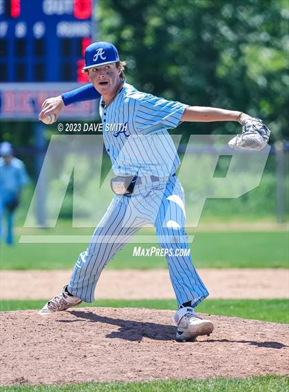 Thumbnail 3 in Anamosa @ Davenport Central photogallery.