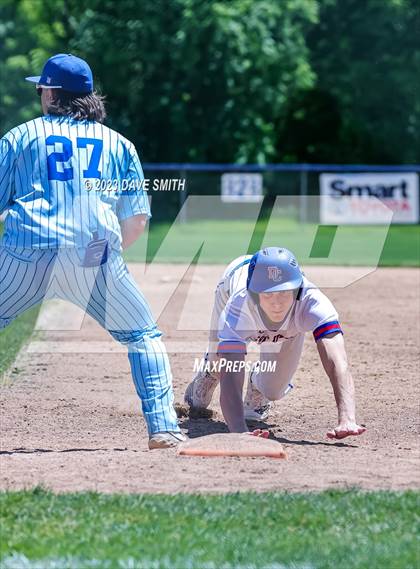 Thumbnail 1 in Anamosa @ Davenport Central photogallery.