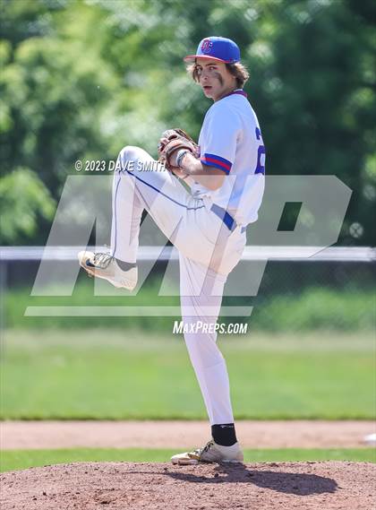 Thumbnail 2 in Anamosa @ Davenport Central photogallery.