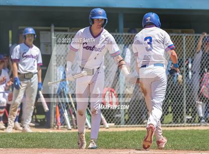 Thumbnail 2 in Anamosa @ Davenport Central photogallery.