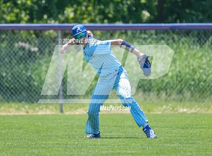 Thumbnail 2 in Anamosa @ Davenport Central photogallery.
