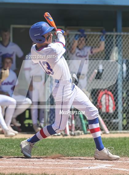 Thumbnail 1 in Anamosa @ Davenport Central photogallery.