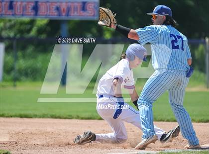 Thumbnail 3 in Anamosa @ Davenport Central photogallery.