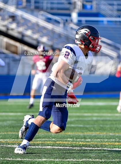 Thumbnail 1 in North Shore vs. Cold Spring Harbor (Section VIII Nassau IV Championship) photogallery.