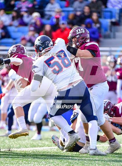 Thumbnail 3 in North Shore vs. Cold Spring Harbor (Section VIII Nassau IV Championship) photogallery.