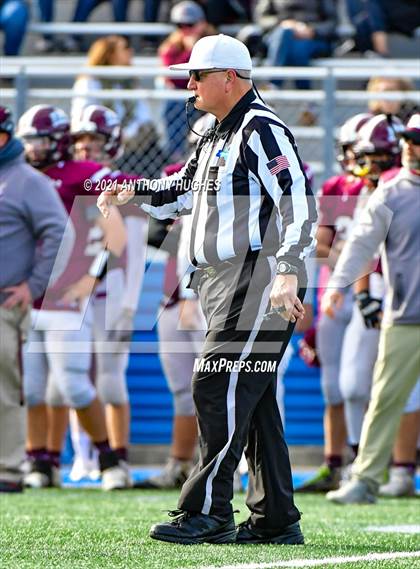 Thumbnail 1 in North Shore vs. Cold Spring Harbor (Section VIII Nassau IV Championship) photogallery.