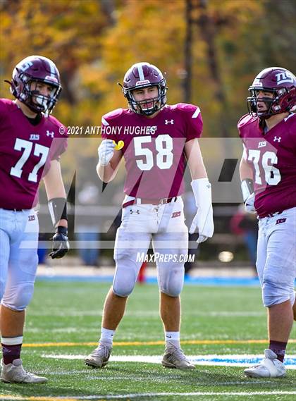 Thumbnail 3 in North Shore vs. Cold Spring Harbor (Section VIII Nassau IV Championship) photogallery.