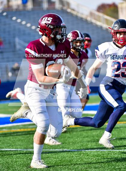 Thumbnail 3 in North Shore vs. Cold Spring Harbor (Section VIII Nassau IV Championship) photogallery.