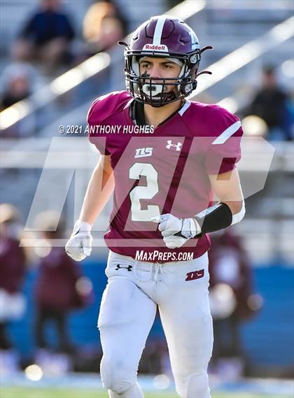Thumbnail 1 in North Shore vs. Cold Spring Harbor (Section VIII Nassau IV Championship) photogallery.