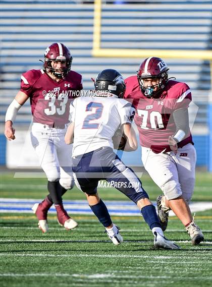 Thumbnail 2 in North Shore vs. Cold Spring Harbor (Section VIII Nassau IV Championship) photogallery.