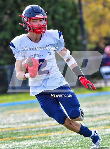 Thumbnail 1 in North Shore vs. Cold Spring Harbor (Section VIII Nassau IV Championship) photogallery.