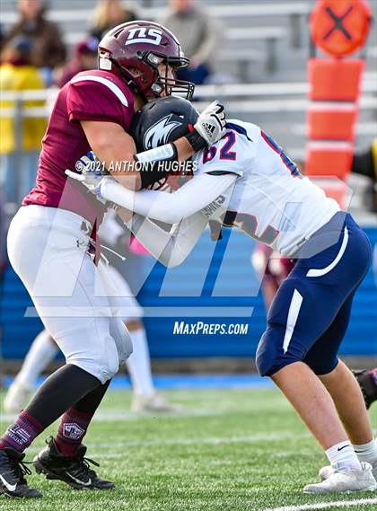Thumbnail 2 in North Shore vs. Cold Spring Harbor (Section VIII Nassau IV Championship) photogallery.