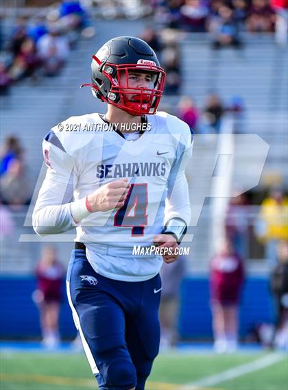 Thumbnail 1 in North Shore vs. Cold Spring Harbor (Section VIII Nassau IV Championship) photogallery.
