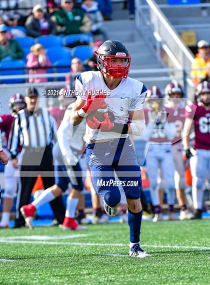 Thumbnail 2 in North Shore vs. Cold Spring Harbor (Section VIII Nassau IV Championship) photogallery.