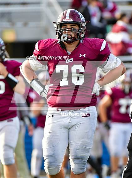 Thumbnail 1 in North Shore vs. Cold Spring Harbor (Section VIII Nassau IV Championship) photogallery.