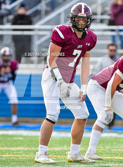 Thumbnail 1 in North Shore vs. Cold Spring Harbor (Section VIII Nassau IV Championship) photogallery.