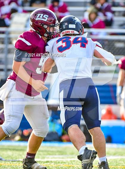 Thumbnail 1 in North Shore vs. Cold Spring Harbor (Section VIII Nassau IV Championship) photogallery.