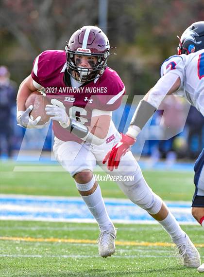 Thumbnail 3 in North Shore vs. Cold Spring Harbor (Section VIII Nassau IV Championship) photogallery.