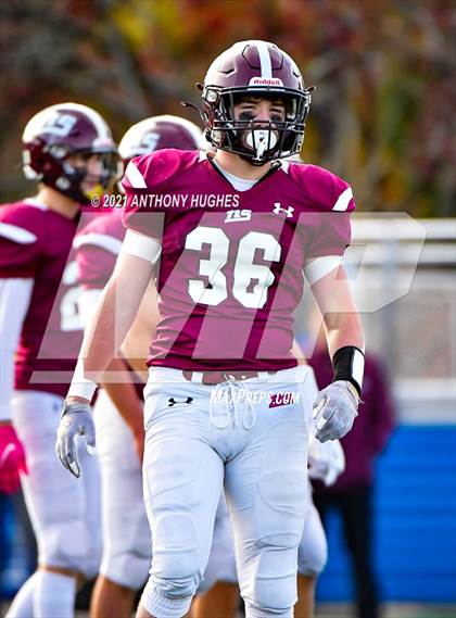 Thumbnail 3 in North Shore vs. Cold Spring Harbor (Section VIII Nassau IV Championship) photogallery.
