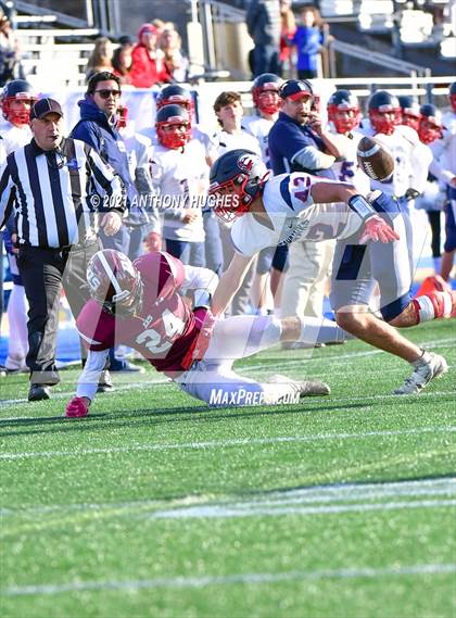 Thumbnail 3 in North Shore vs. Cold Spring Harbor (Section VIII Nassau IV Championship) photogallery.