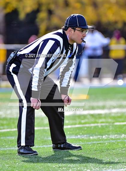 Thumbnail 2 in North Shore vs. Cold Spring Harbor (Section VIII Nassau IV Championship) photogallery.