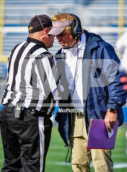 Thumbnail 1 in North Shore vs. Cold Spring Harbor (Section VIII Nassau IV Championship) photogallery.