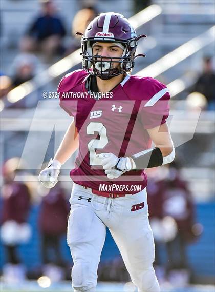 Thumbnail 2 in North Shore vs. Cold Spring Harbor (Section VIII Nassau IV Championship) photogallery.