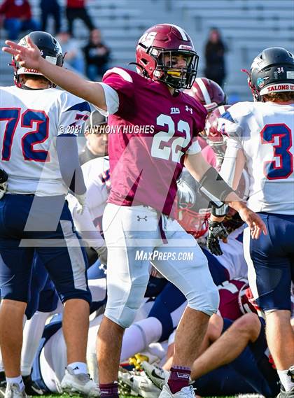 Thumbnail 1 in North Shore vs. Cold Spring Harbor (Section VIII Nassau IV Championship) photogallery.
