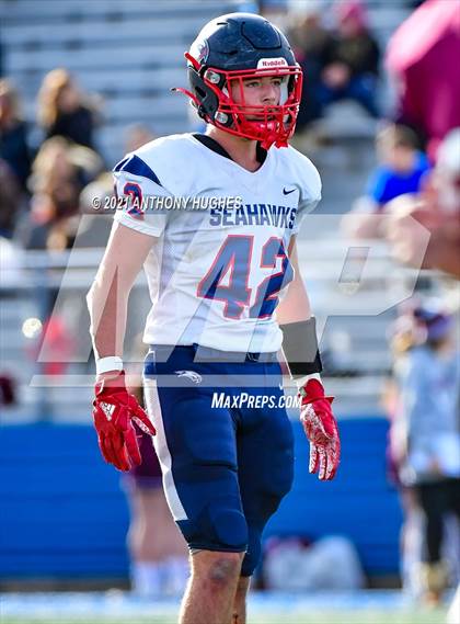 Thumbnail 1 in North Shore vs. Cold Spring Harbor (Section VIII Nassau IV Championship) photogallery.