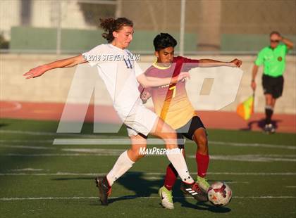 Thumbnail 3 in El Toro vs. Torrey Pines (23rd Annual SoCal Soccer Classic) photogallery.