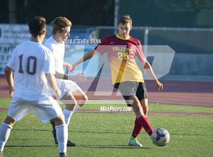 Thumbnail 2 in El Toro vs. Torrey Pines (23rd Annual SoCal Soccer Classic) photogallery.