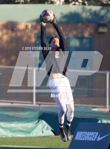 Thumbnail 1 in El Toro vs. Torrey Pines (23rd Annual SoCal Soccer Classic) photogallery.