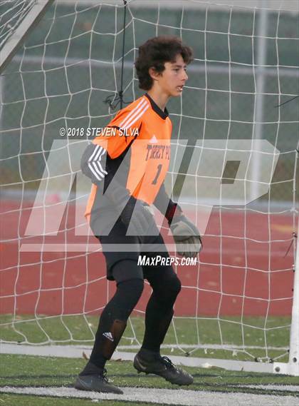 Thumbnail 1 in El Toro vs. Torrey Pines (23rd Annual SoCal Soccer Classic) photogallery.