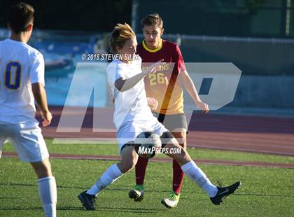 Thumbnail 3 in El Toro vs. Torrey Pines (23rd Annual SoCal Soccer Classic) photogallery.