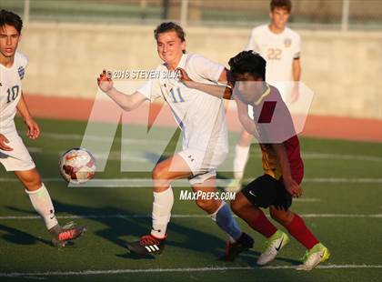 Thumbnail 3 in El Toro vs. Torrey Pines (23rd Annual SoCal Soccer Classic) photogallery.