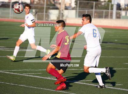 Thumbnail 3 in El Toro vs. Torrey Pines (23rd Annual SoCal Soccer Classic) photogallery.