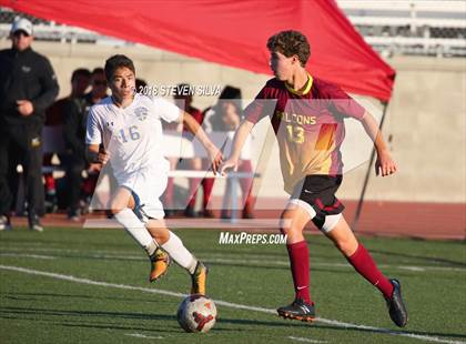 Thumbnail 1 in El Toro vs. Torrey Pines (23rd Annual SoCal Soccer Classic) photogallery.