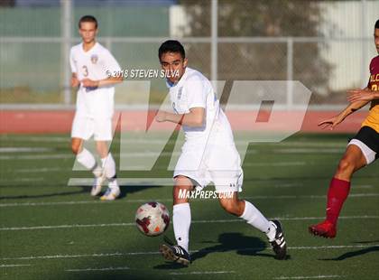 Thumbnail 1 in El Toro vs. Torrey Pines (23rd Annual SoCal Soccer Classic) photogallery.