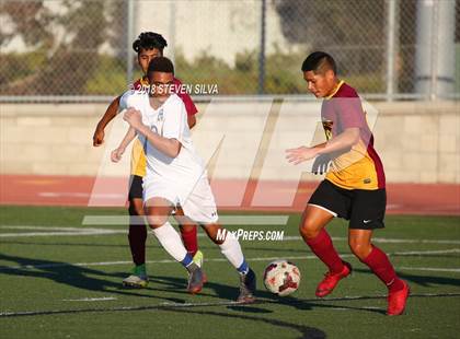 Thumbnail 1 in El Toro vs. Torrey Pines (23rd Annual SoCal Soccer Classic) photogallery.