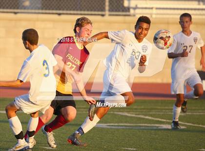 Thumbnail 2 in El Toro vs. Torrey Pines (23rd Annual SoCal Soccer Classic) photogallery.