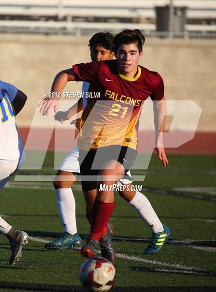 Thumbnail 1 in El Toro vs. Torrey Pines (23rd Annual SoCal Soccer Classic) photogallery.